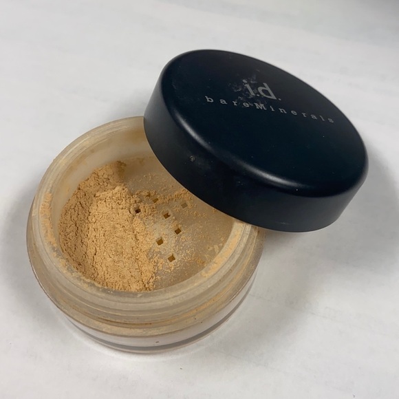 Id bareMinerals Fairly Light SPF 15 Powder Sunscreen - 2g (1/2 full) - Picture 1 of 3